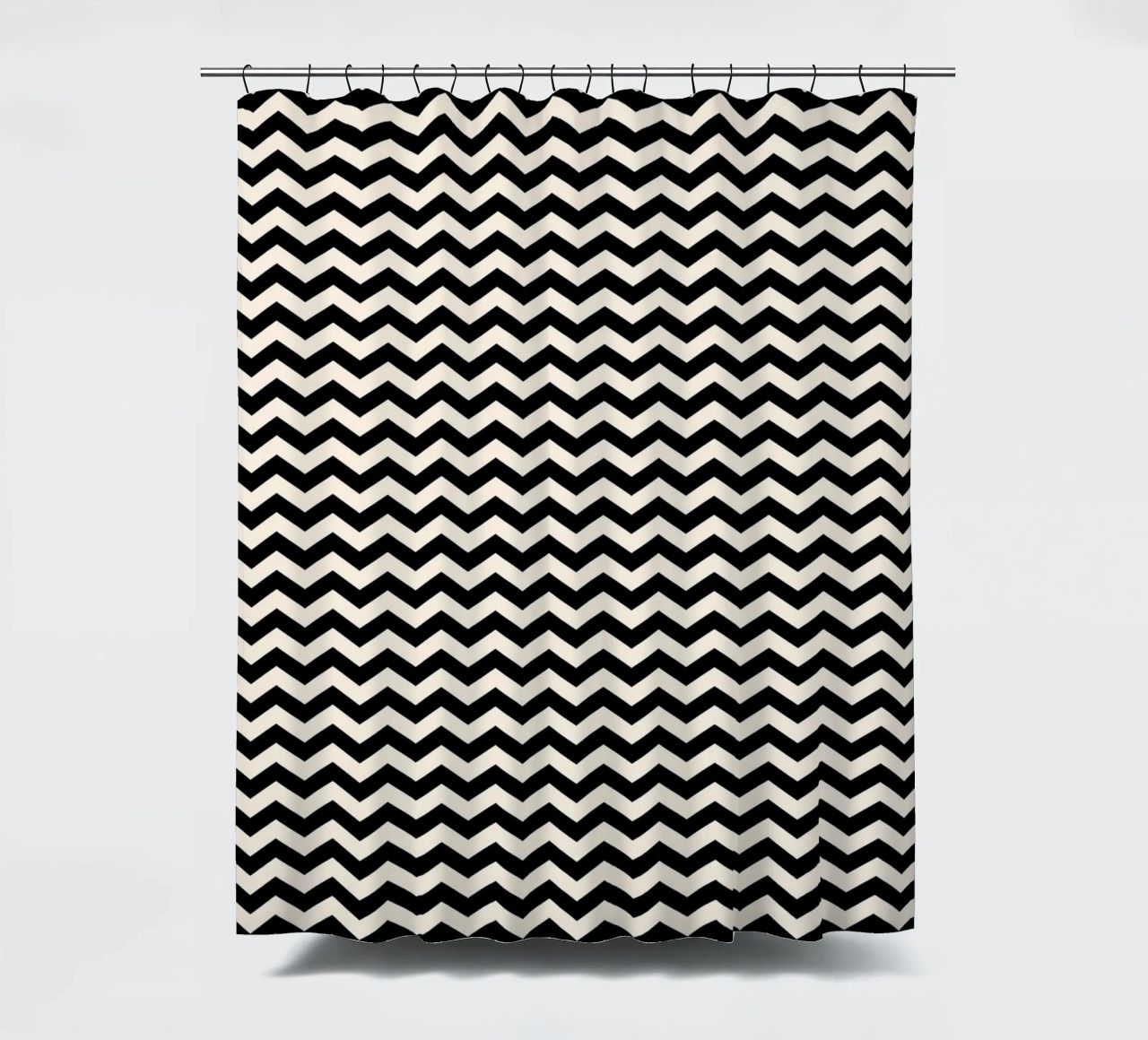 Minimal Chic Basic Chevron-Muster | Schwarz und Elfenbein Duschvorhang von Beauty in Simplicity
