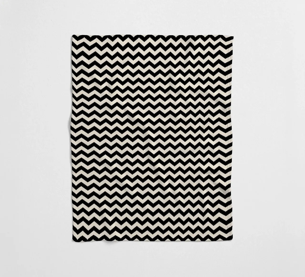 Minimal Chic Basic Chevron Pattern | Negro y Marfil manta de franela de Beauty in Simplicity