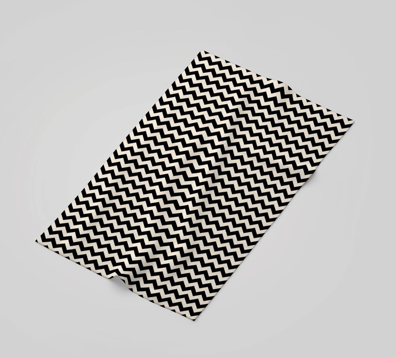 Minimal Chic Basic Chevron Pattern | Nero e Avorio telo mare da Beauty in Simplicity