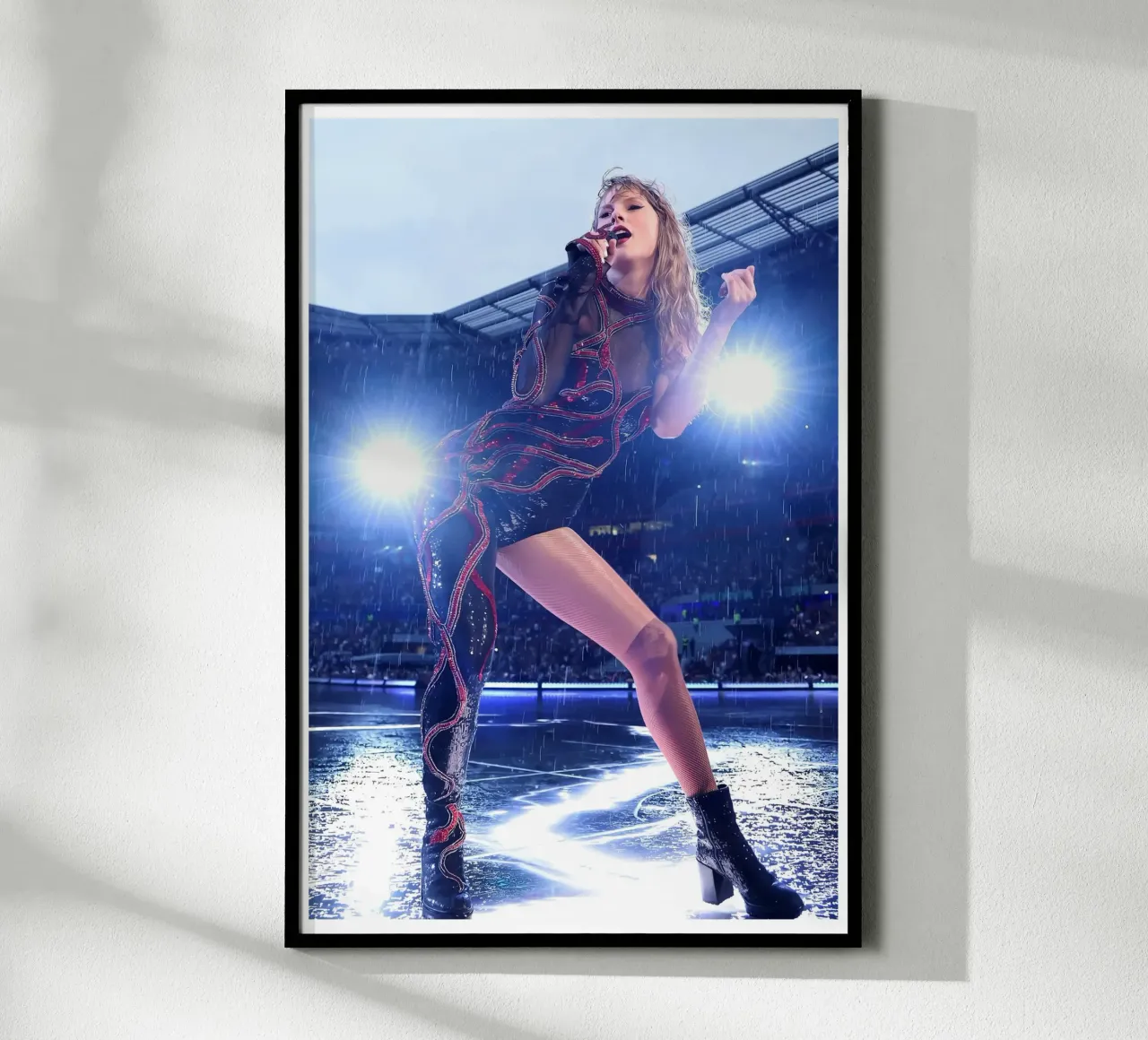 Un decennio di successi e di insuccessi Taylor Swift poster con telaio in alluminio da dfgtfdt