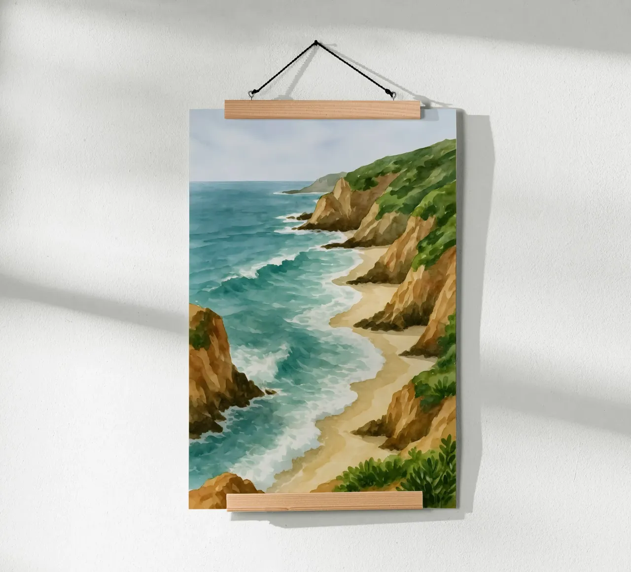 Scogliere in riva al mare turchese poster con telaio in alluminio da Sea of Calm