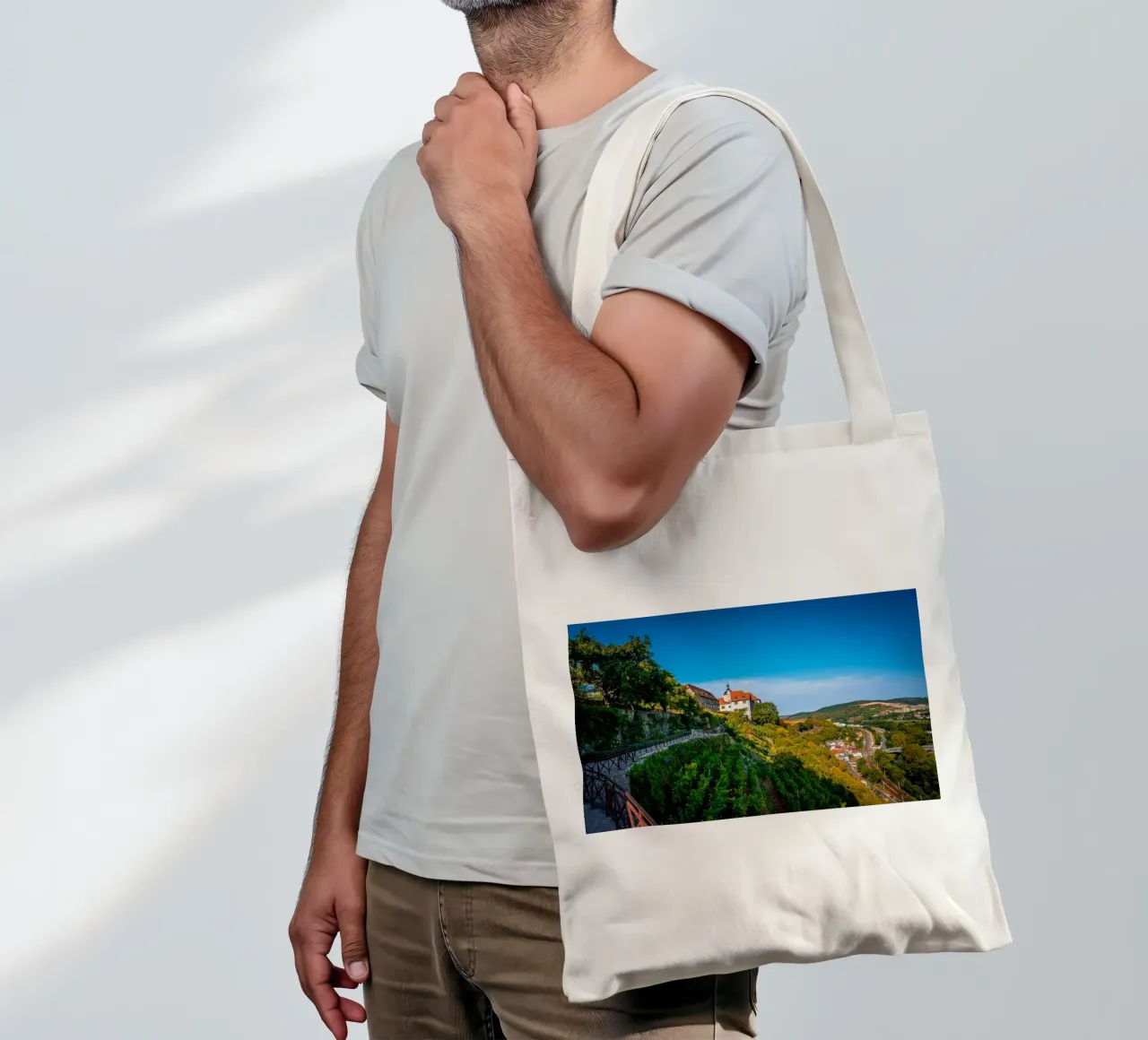 Antico castello borsa in juta da Marcus Beckert | Fotografie
