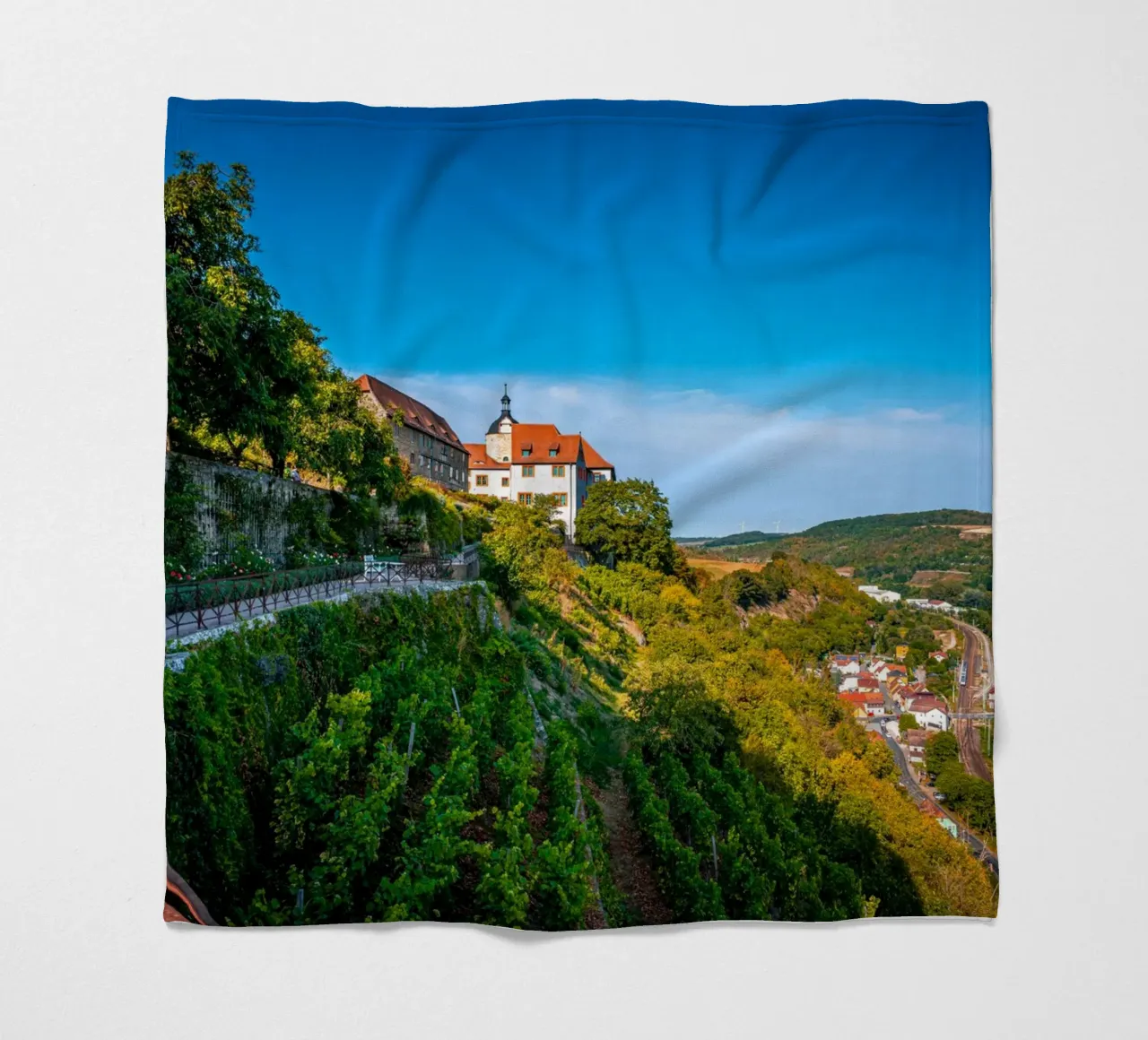 Antico castello coperta in pile da Marcus Beckert | Fotografie