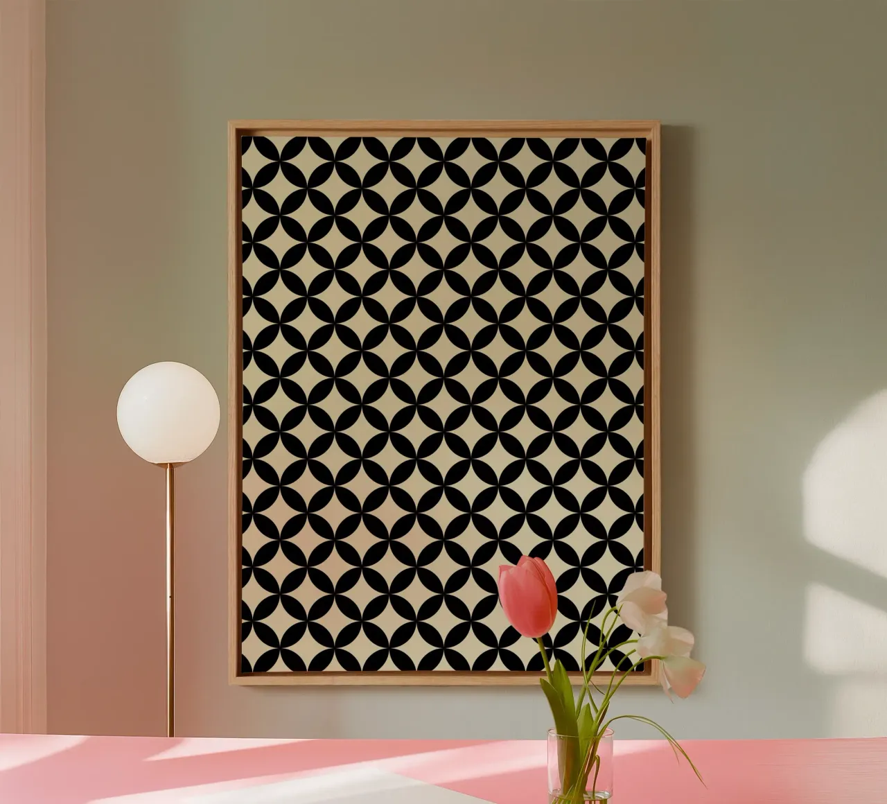Minimal Basic Geometric Flower Pattern 2 | Nero su Beige tela da Beauty in Simplicity