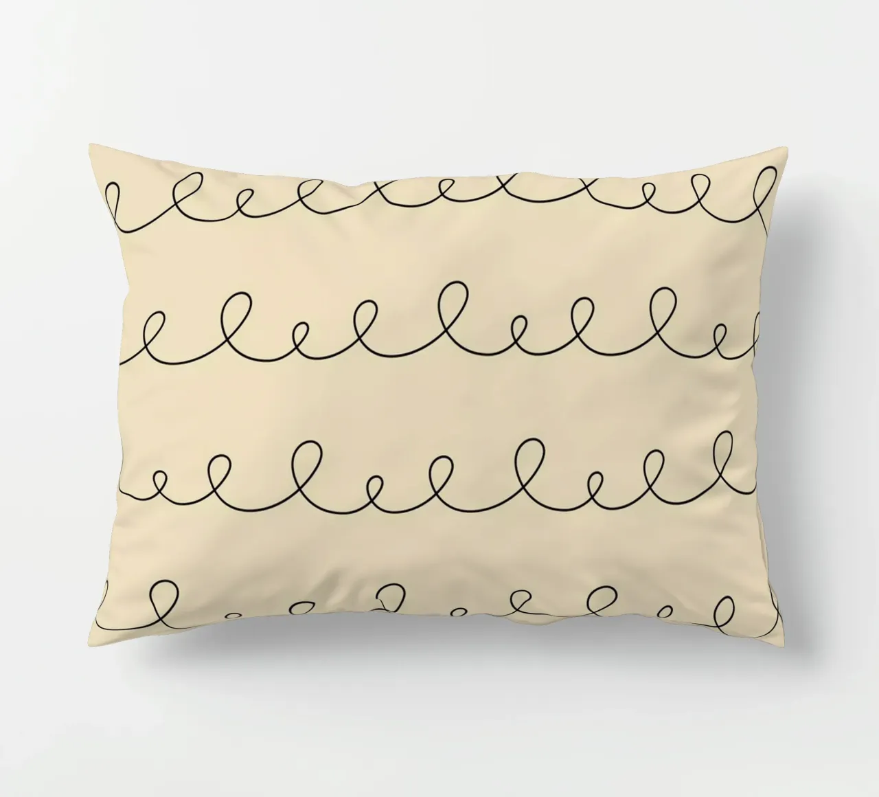 Disegno geometrico minimale di linee ad anello | Nero su beige cuscino da Beauty in Simplicity