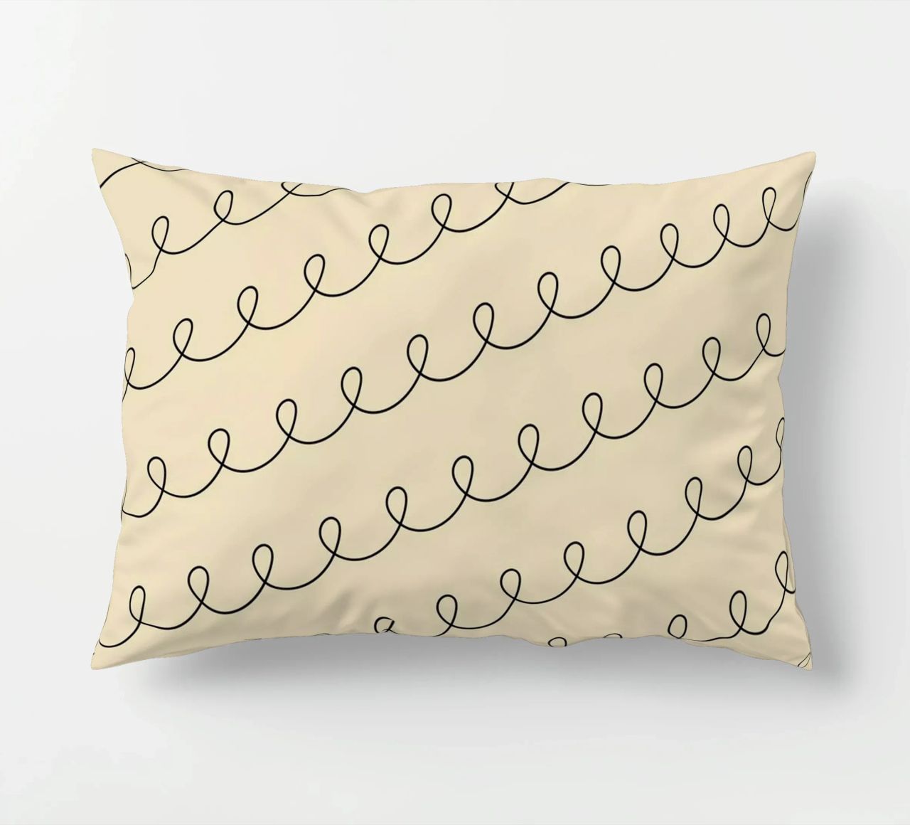Disegno geometrico minimale di linee ad anello 2 | nero su beige cuscino da Beauty in Simplicity