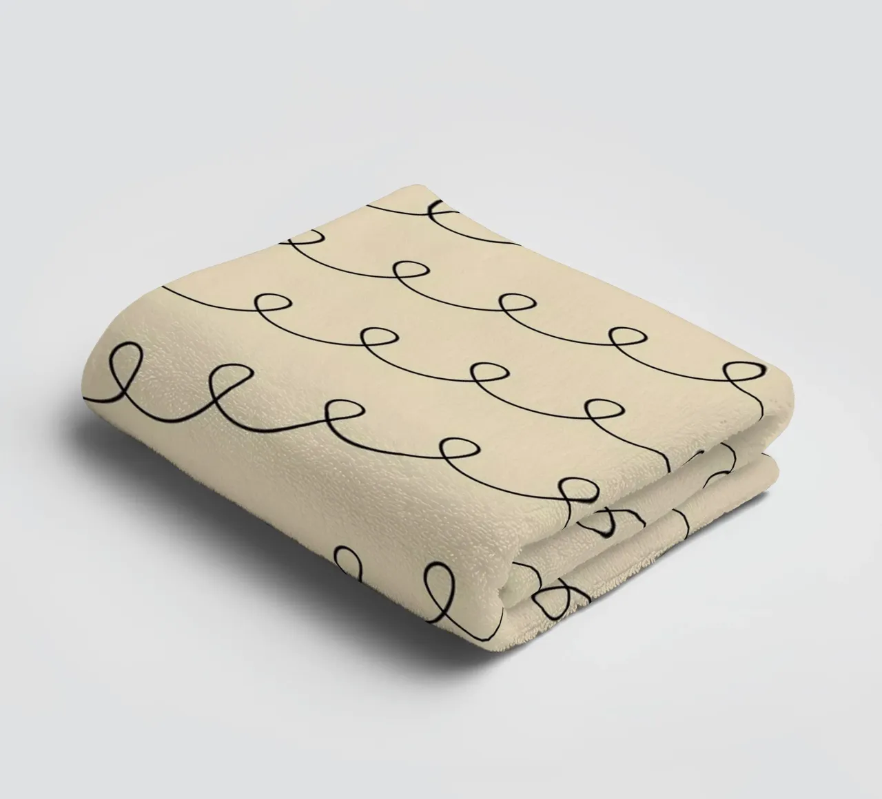 Minimal Geometric Looping Lines Zeichnung 2 | Schwarz auf Beige Handtuch von Beauty in Simplicity