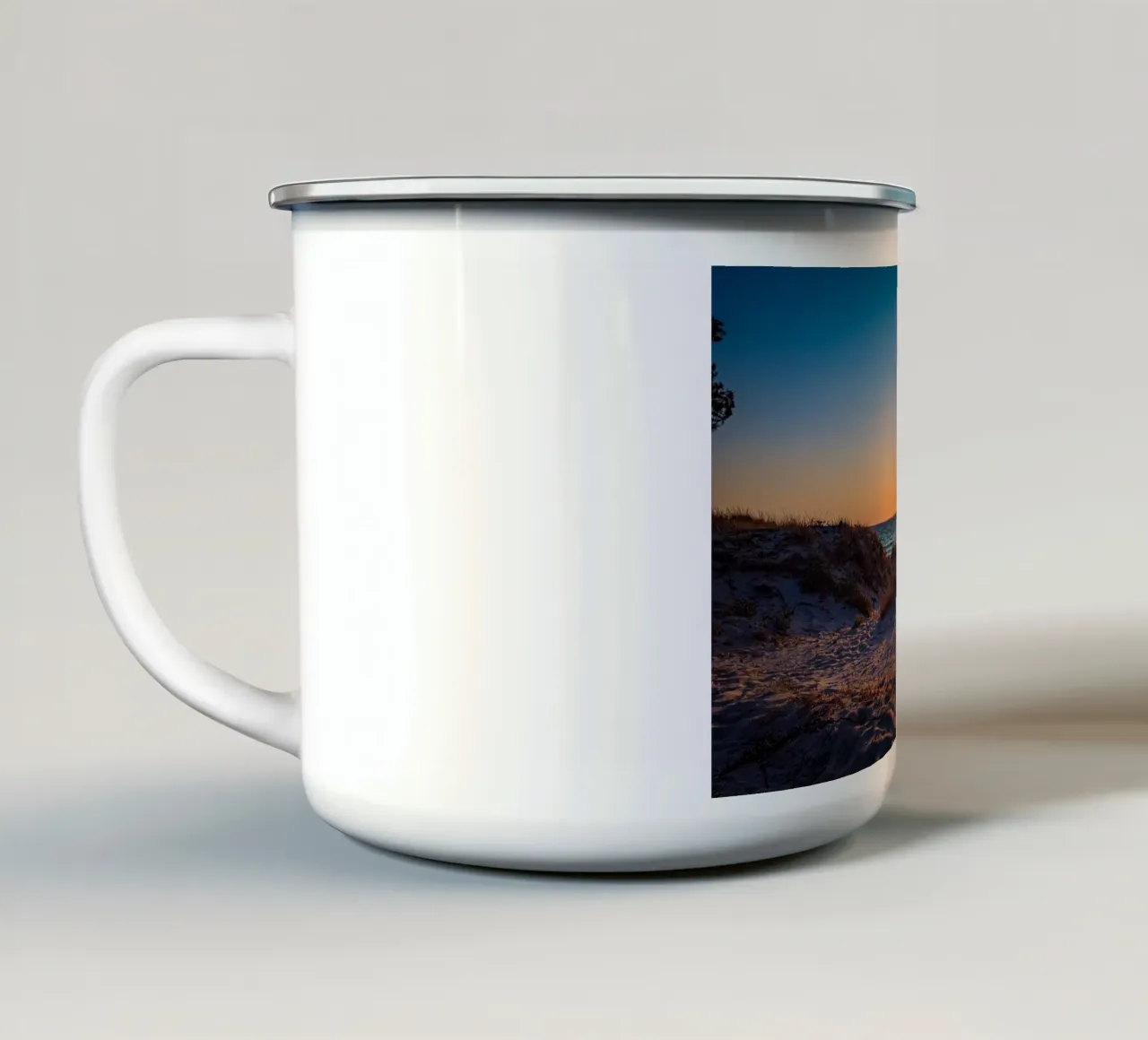 Tramonto tazza in smalto da Marcus Beckert | Fotografie