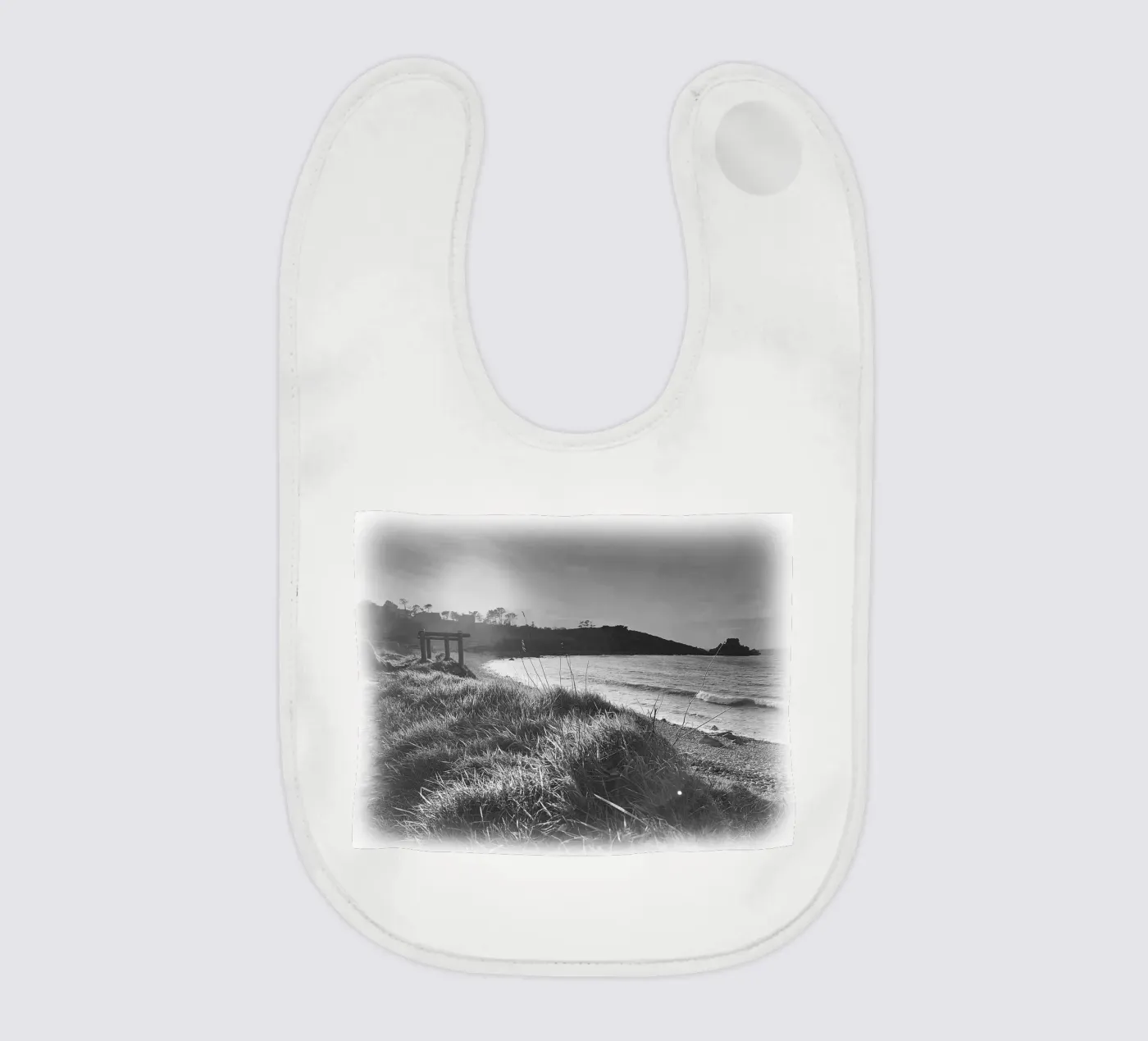BW80 baby bib by Thierry vobmann photography