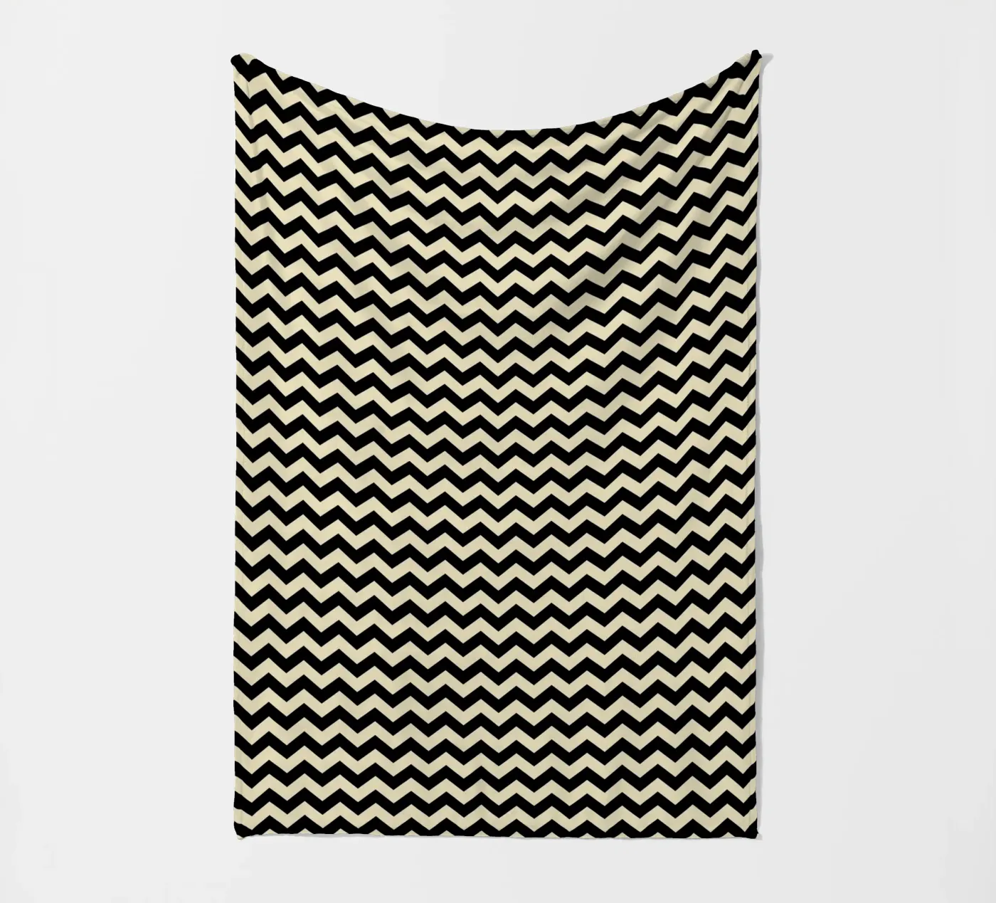 Minimal Chic Basic Chevron Pattern | Black and Beige fleecedeken van Beauty in Simplicity
