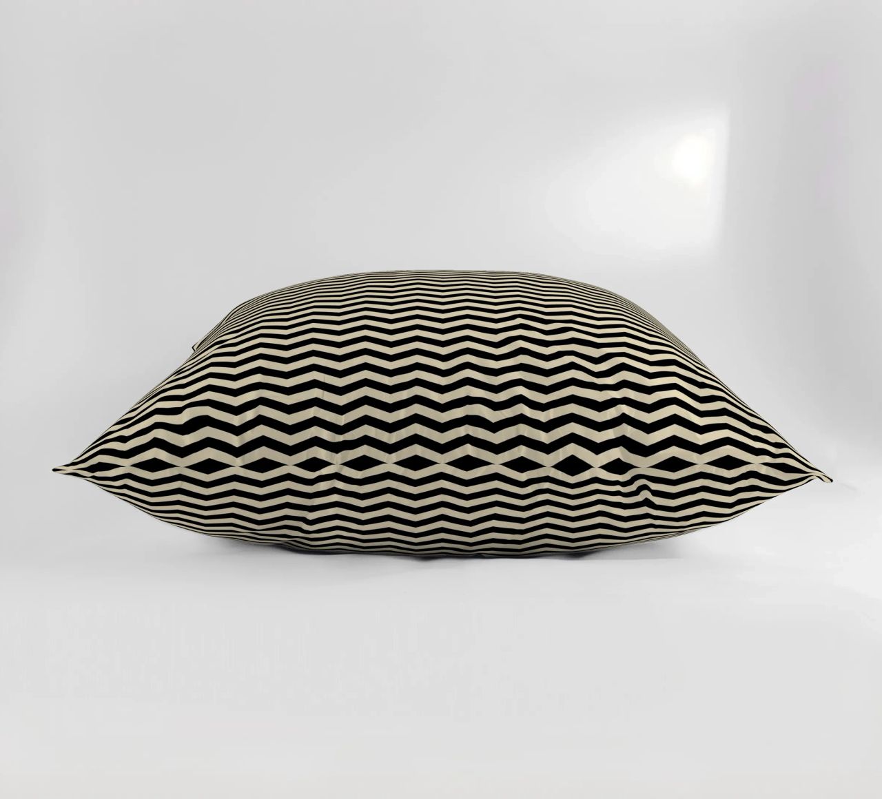 Minimal Chic Basic Chevron Pattern | Nero e Beige cuscino da Beauty in Simplicity