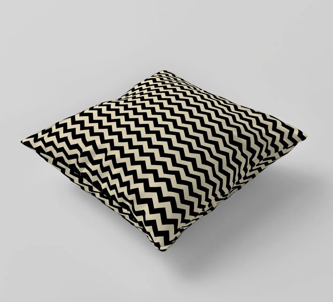 Minimal Chic Basic Chevron Pattern | Negro y Beige cojín de Beauty in Simplicity