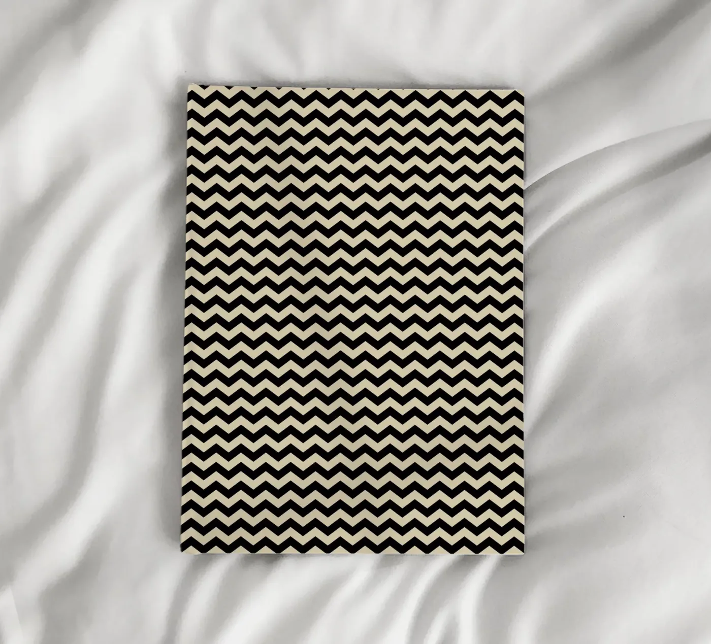 Minimal Chic Basic Chevron Pattern | Nero e Beige quaderno da Beauty in Simplicity