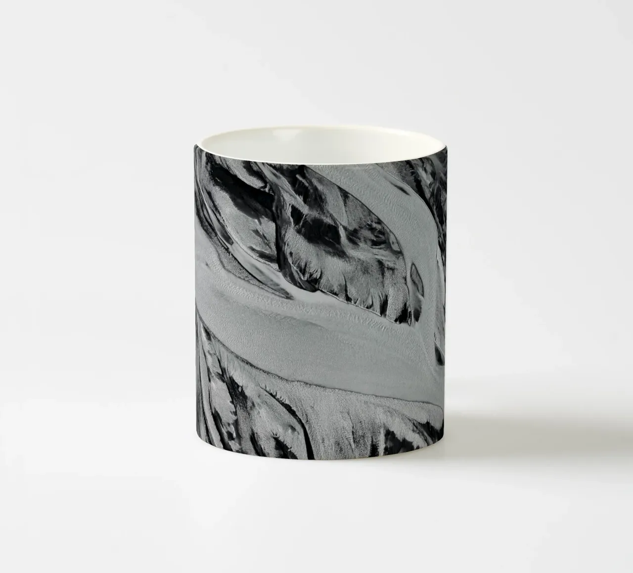 Abstract River tazza in ceramica da Fjöllart