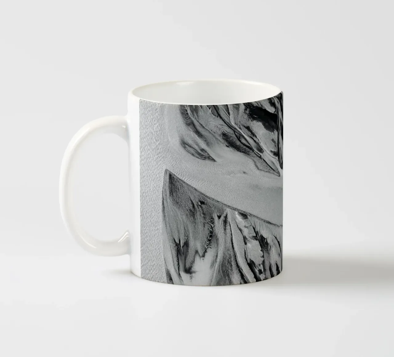 Abstract River tazza in ceramica da Fjöllart