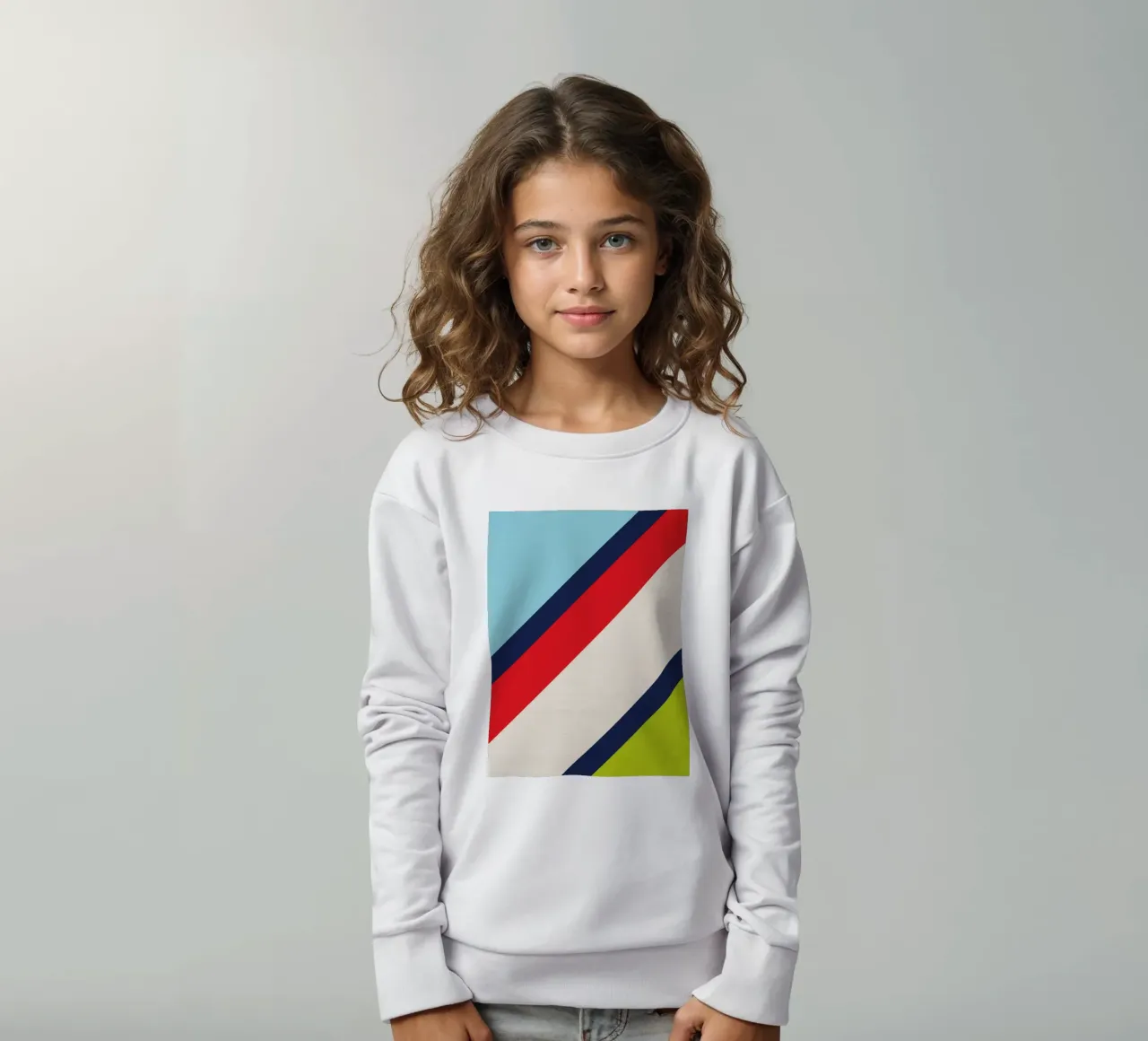 Design geometrico a strisce e legno felpa bambino da Petra Lang
