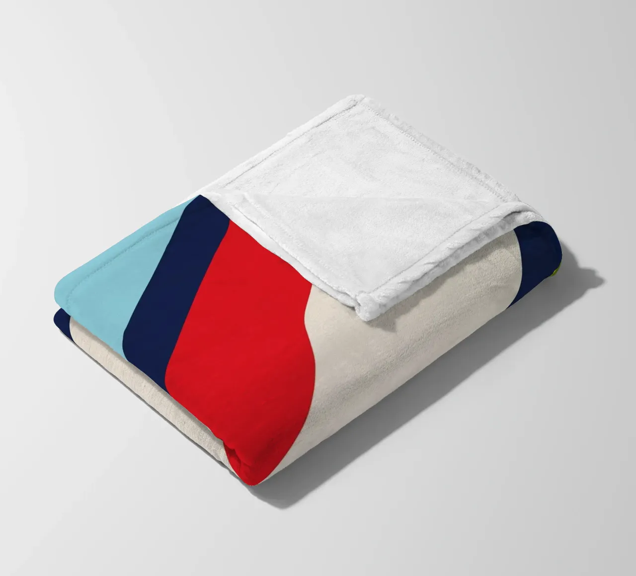 Design geometrico a strisce e legno coperta in pile da Petra Lang