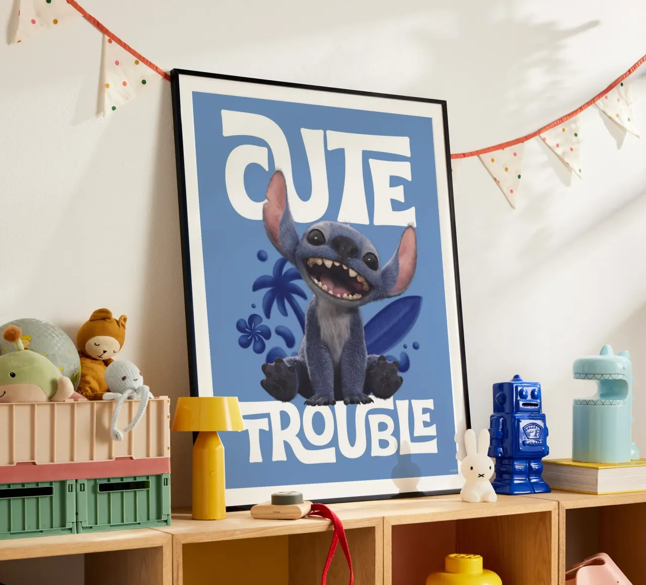 Stitch "cute trouble" Poster mit Aluminium Rahmen von Stitch