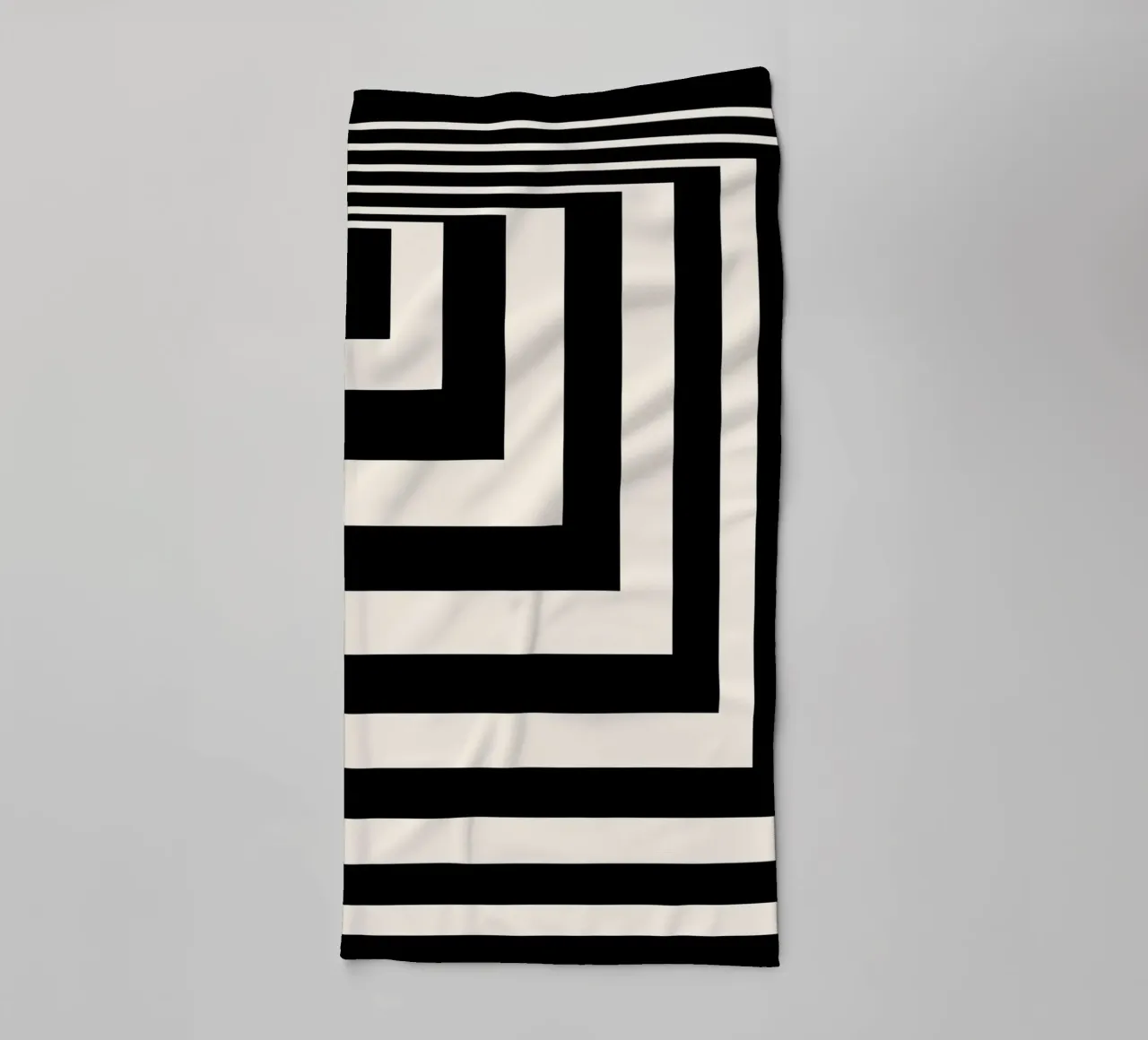 Illusion towel by Mariel Toigo