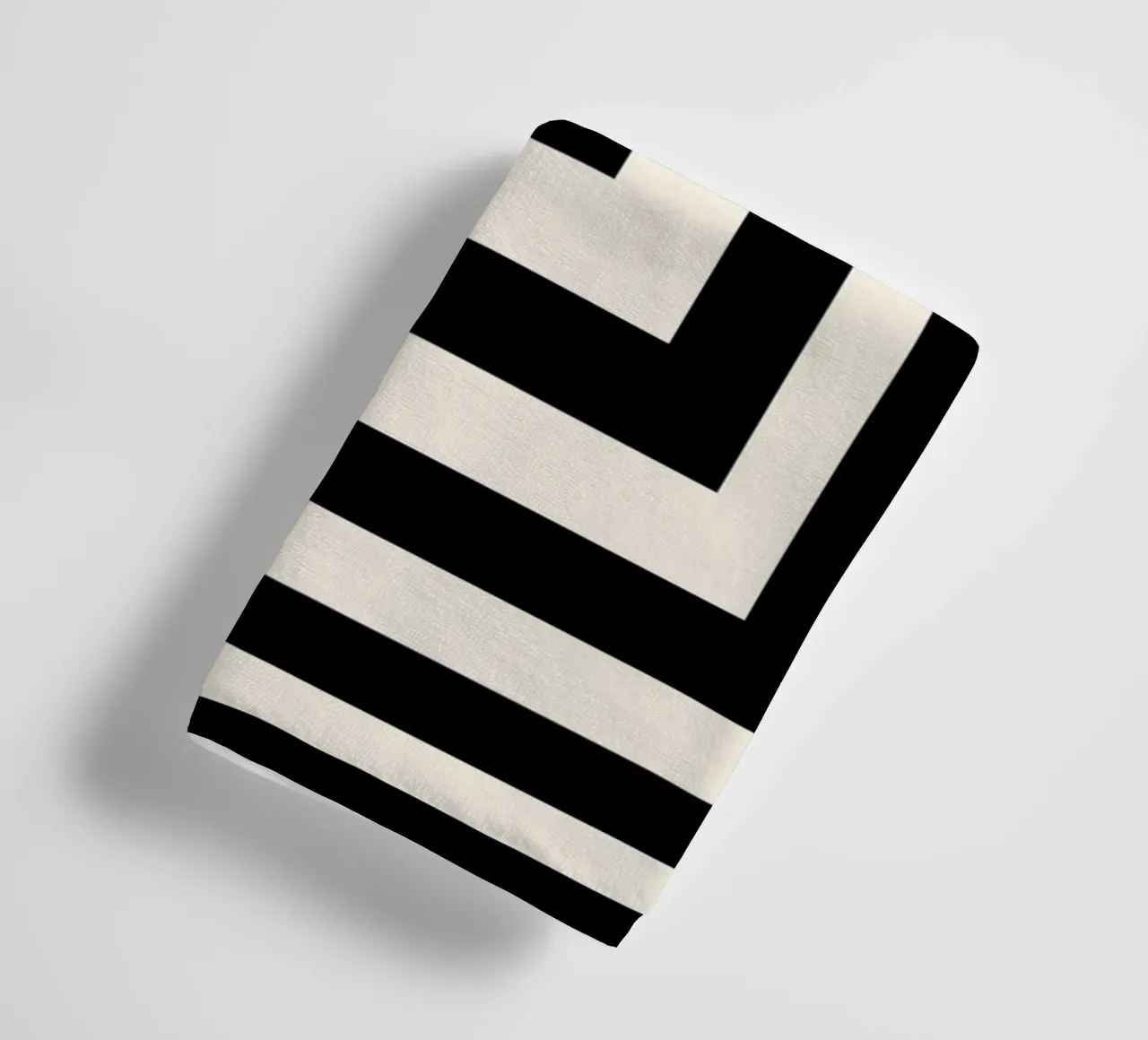 Illusion towel by Mariel Toigo