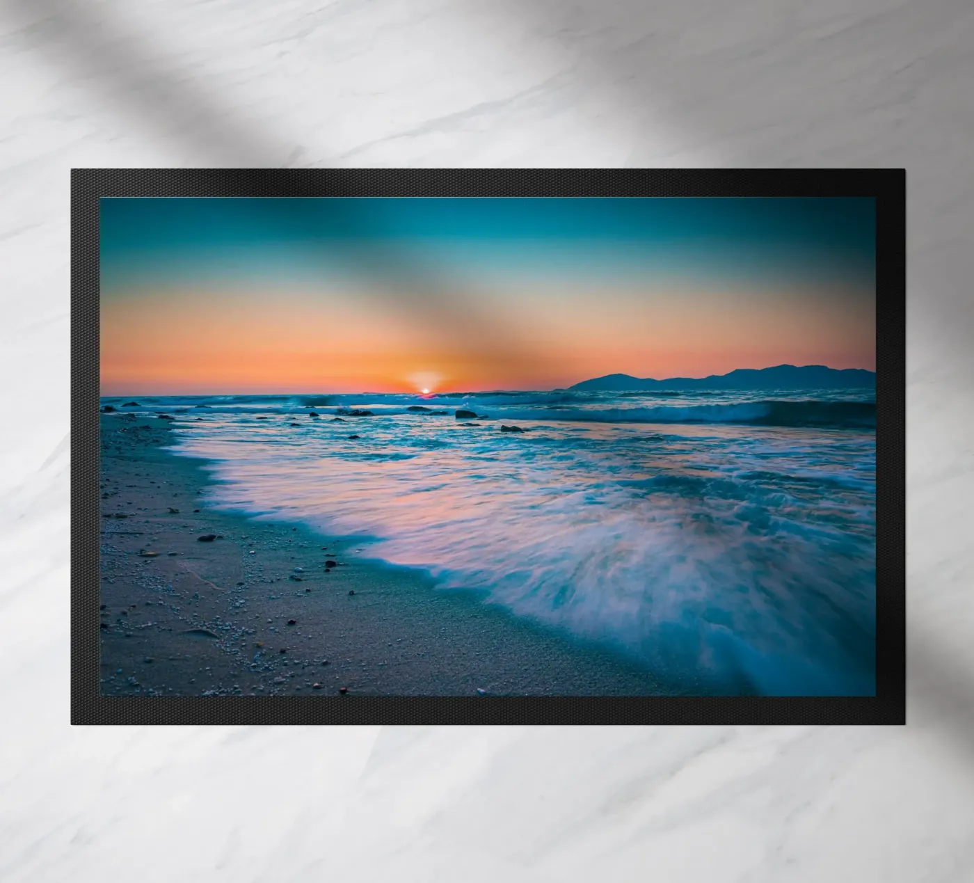 Waves on the beach doormat by Marcus Beckert | Fotografie