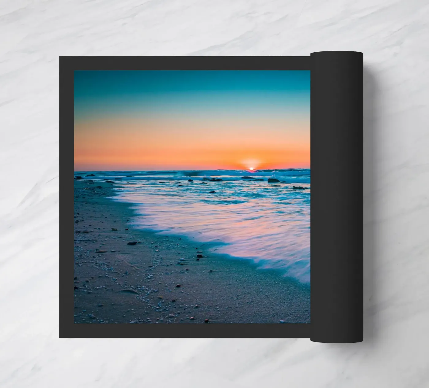 Waves on the beach doormat by Marcus Beckert | Fotografie