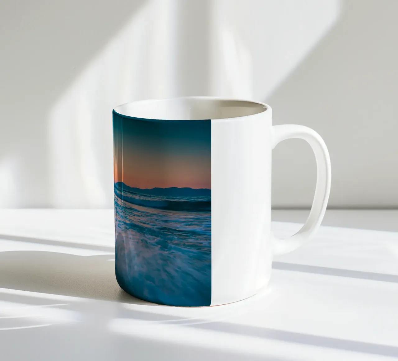 Onde sulla spiaggia tazza in ceramica da Marcus Beckert | Fotografie