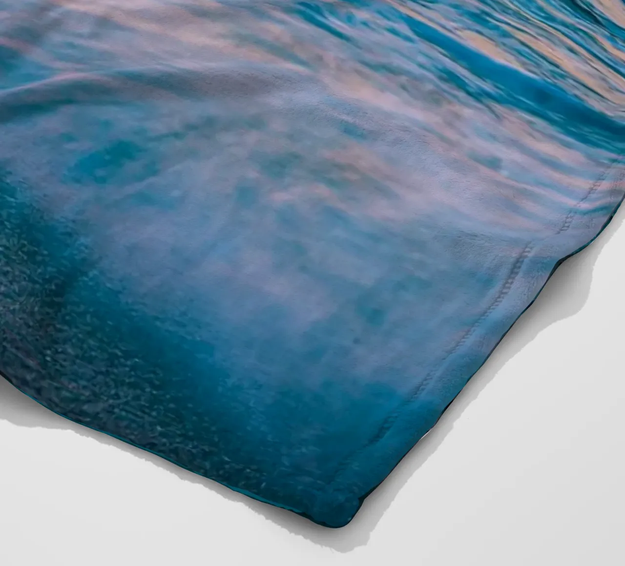 Onde sulla spiaggia coperta in pile da Marcus Beckert | Fotografie