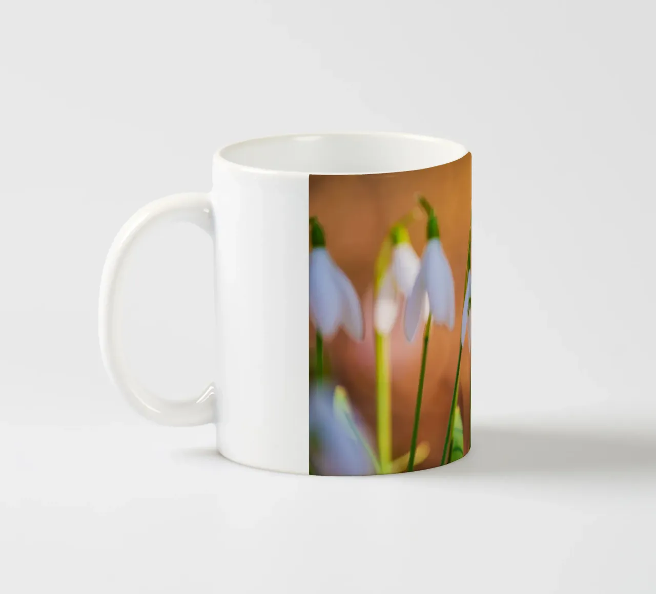 Schneeglöckchen Keramik Tasse von Marcus Beckert | Fotografie