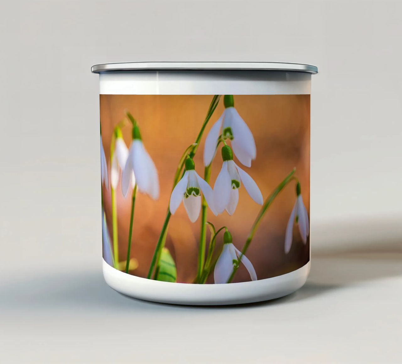 Bucaneve tazza in smalto da Marcus Beckert | Fotografie
