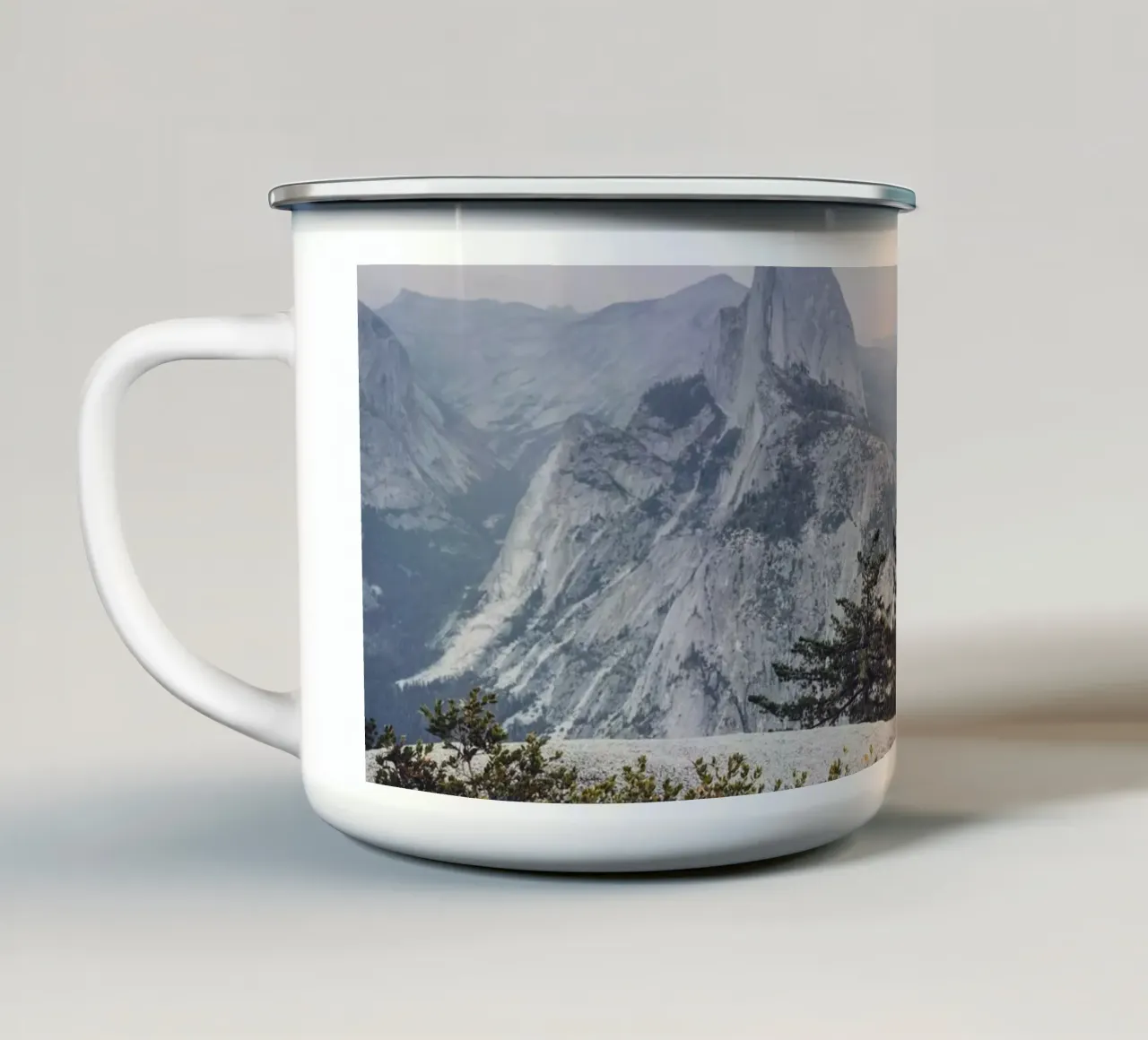 Vista sull'Half Dome tazza in smalto da thetraveller