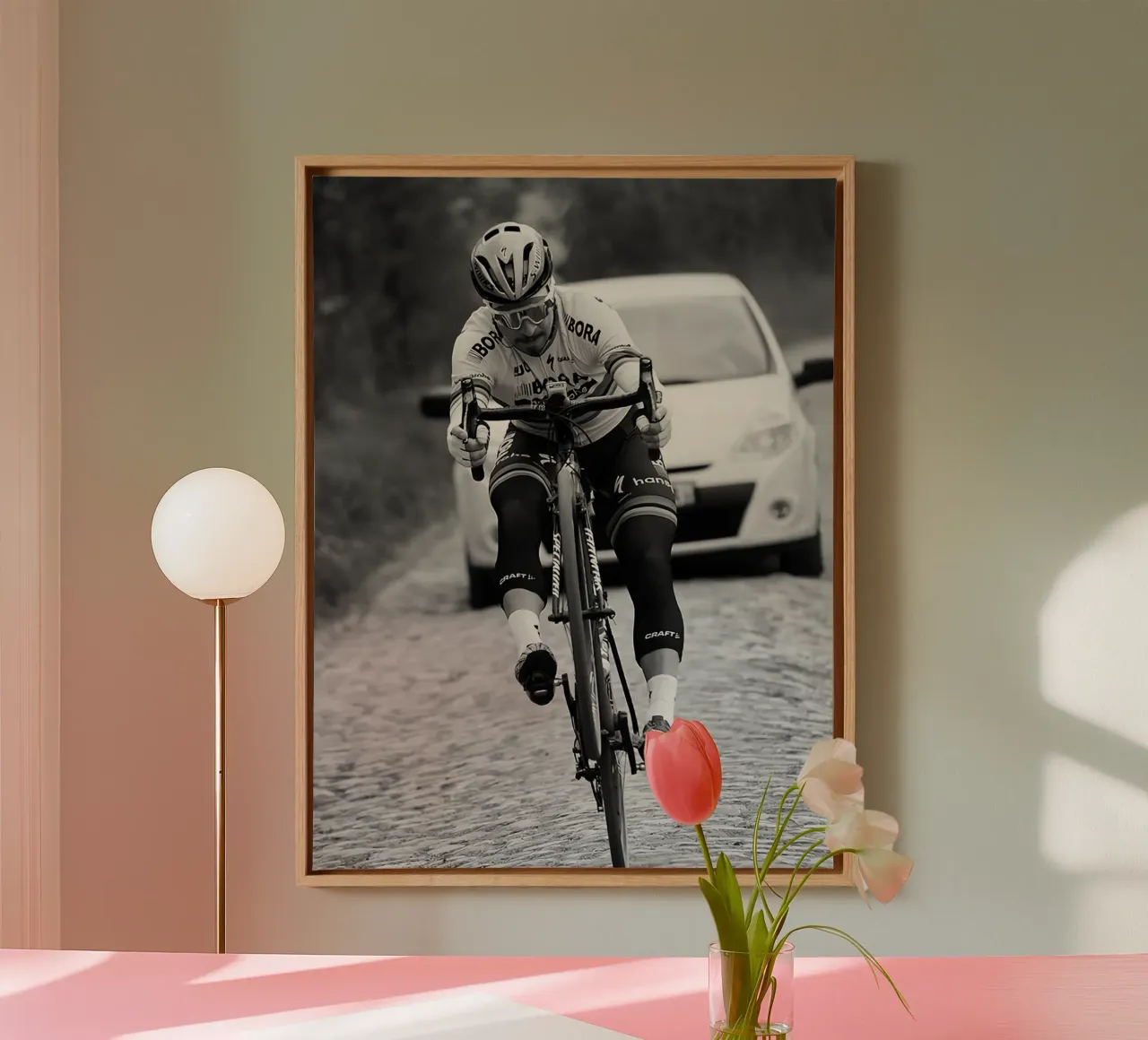 peter sagan gareggia in una delle gare classiche tela con Cornice a cassetta da addelia shope
