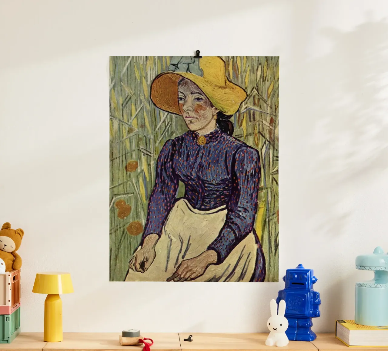 weibliche Rolle mit Weizenfeld im Hintergrund Poster von Piper Shop Oke