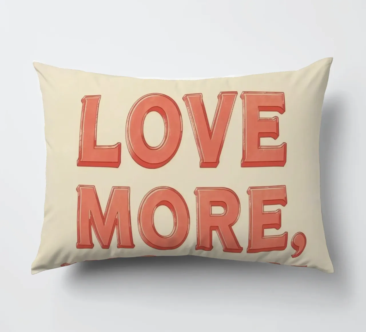 Ama di più, preoccupati di meno Testo grafico cuscino da DesignDoodle