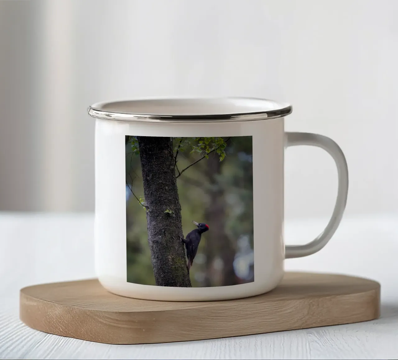 Picchio nero tazza in smalto da Tom's Wildlife