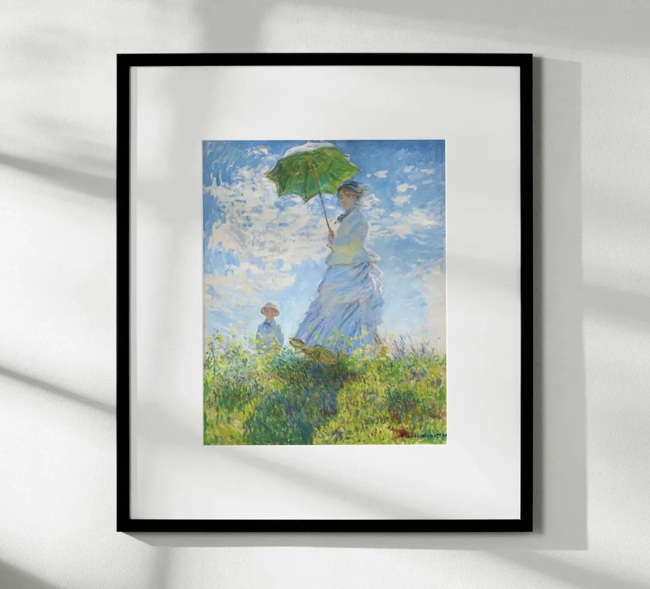 Donna con ombrellino (1875) di Claude Monet poster con telaio in legno da Art History