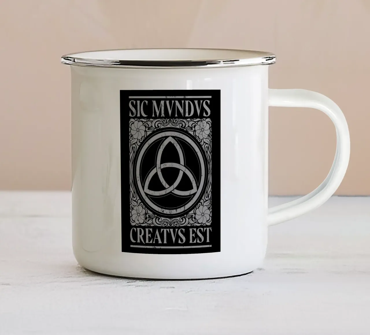Sic Mundus Creatus Est tazza in smalto da Mariel Toigo