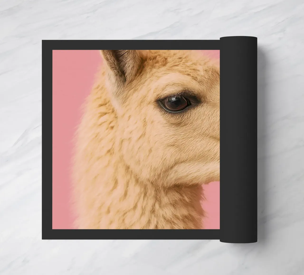 Llama Blowing Bubblegum zerbino da Attaboy Dsgn