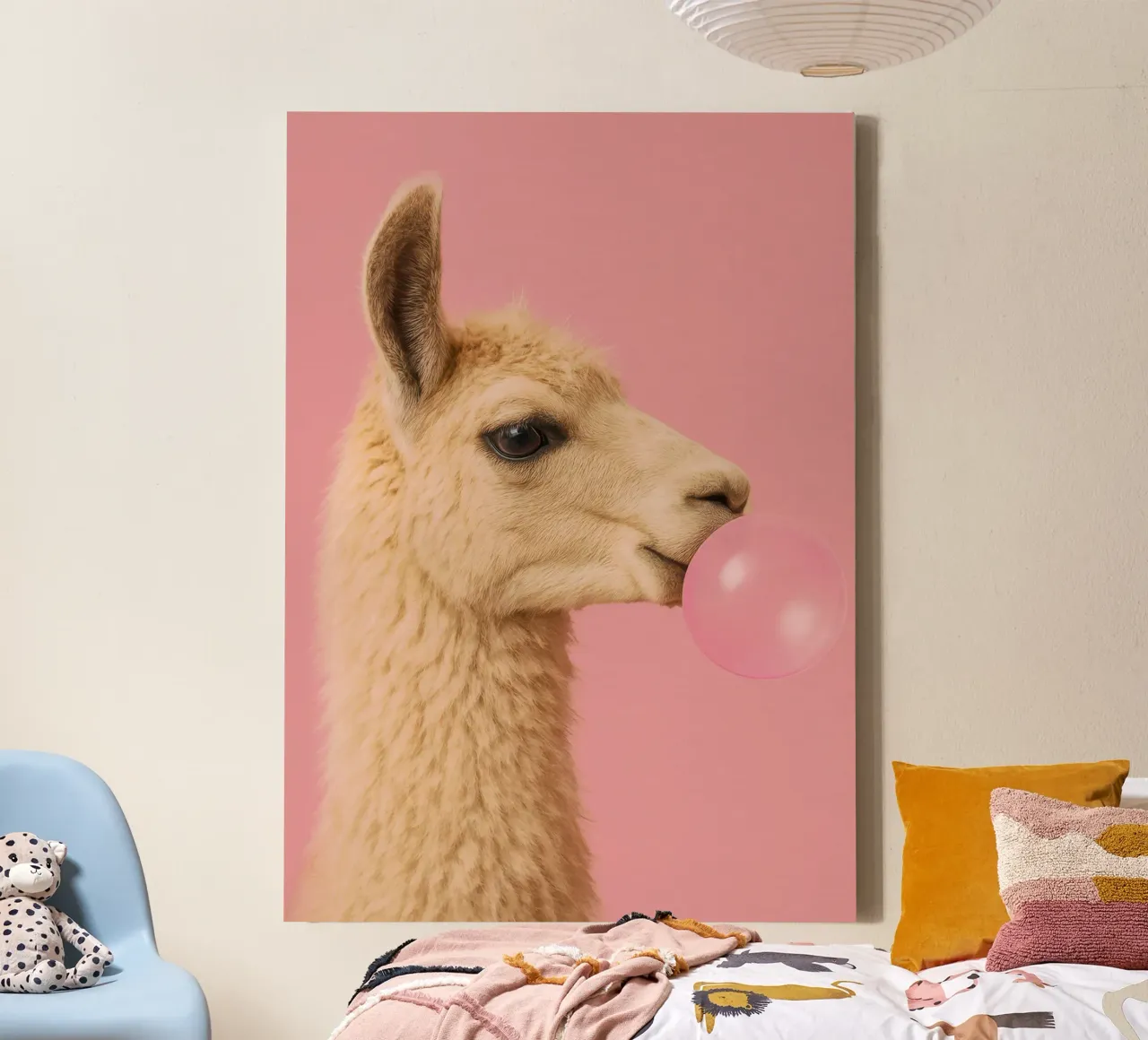 Llama Blowing Bubblegum tela con Cornice a cassetta da Attaboy Dsgn