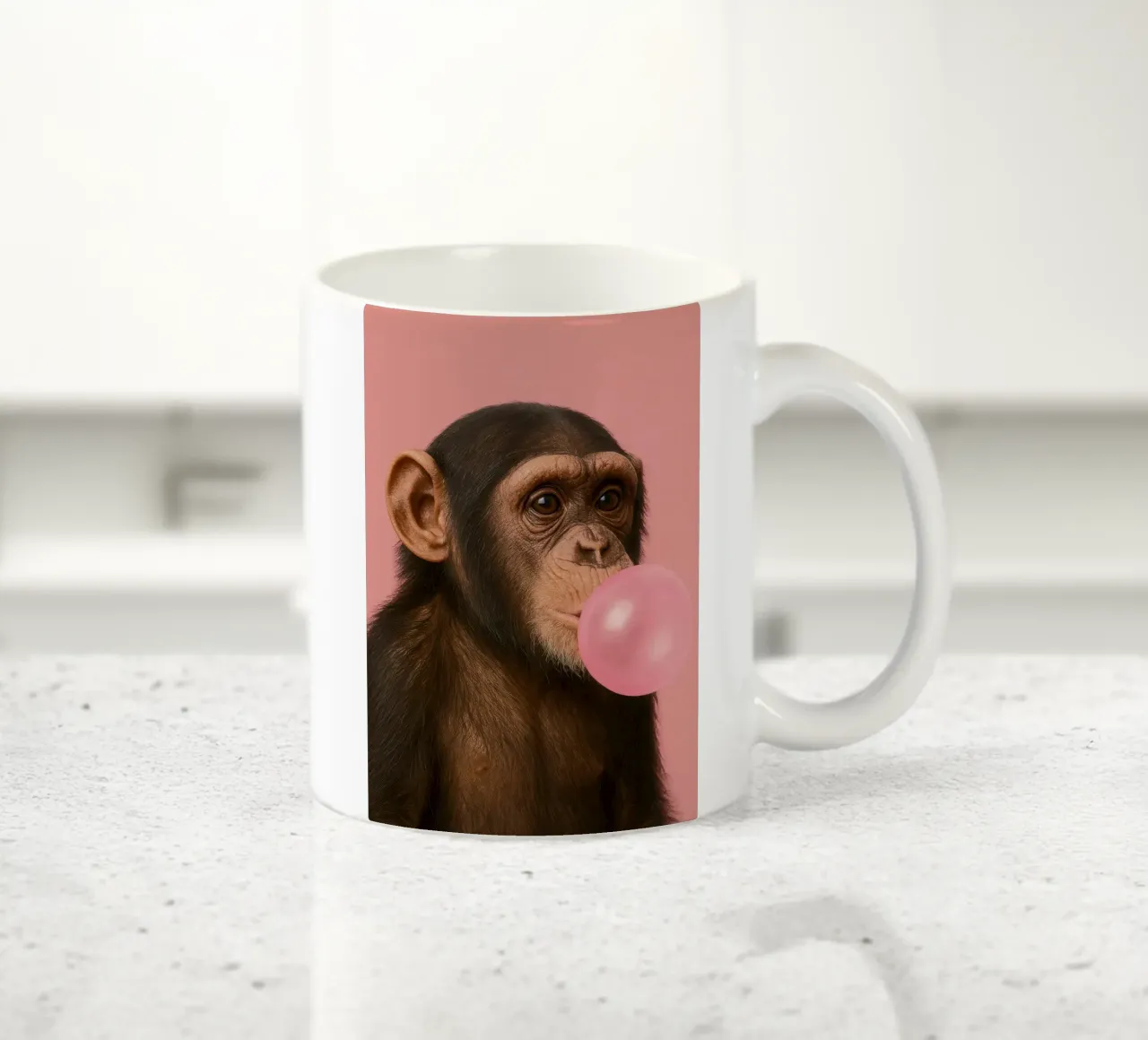 Chimpanzee with Bubblegum tazza in ceramica da Attaboy Dsgn
