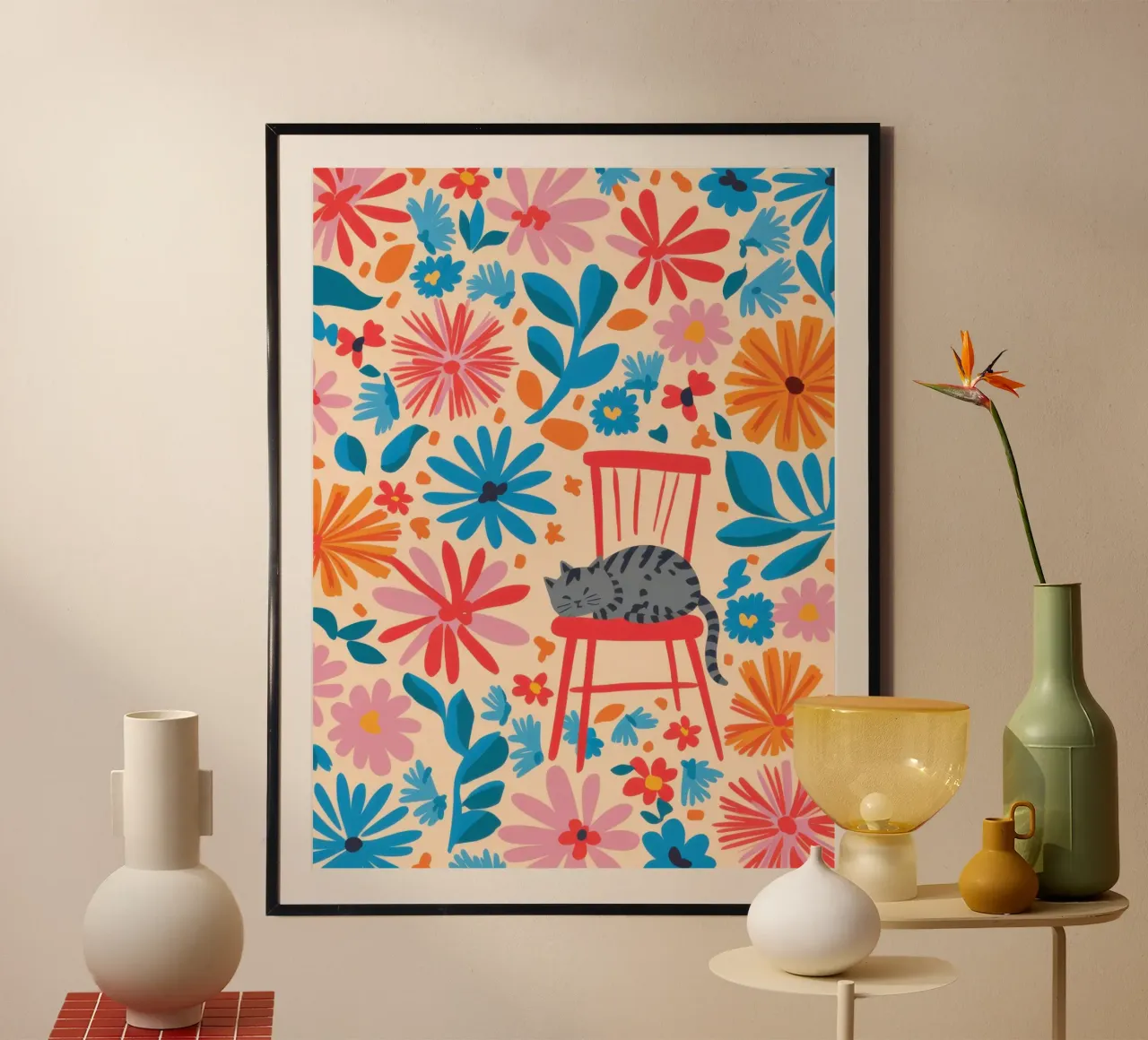 Katze auf rotem Stuhl Poster von Bruce Juice