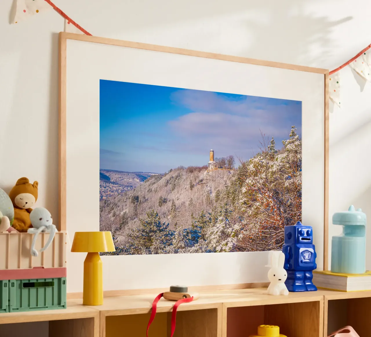 Torre del zorro en invierno poster con marco de plástico de Marcus Beckert | Fotografie