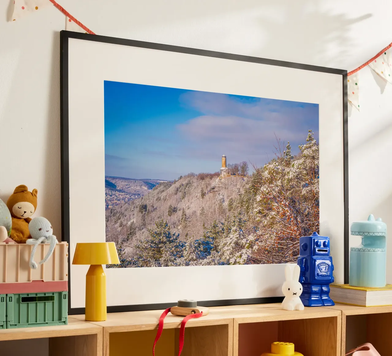 Torre del zorro en invierno poster con marco de plástico de Marcus Beckert | Fotografie