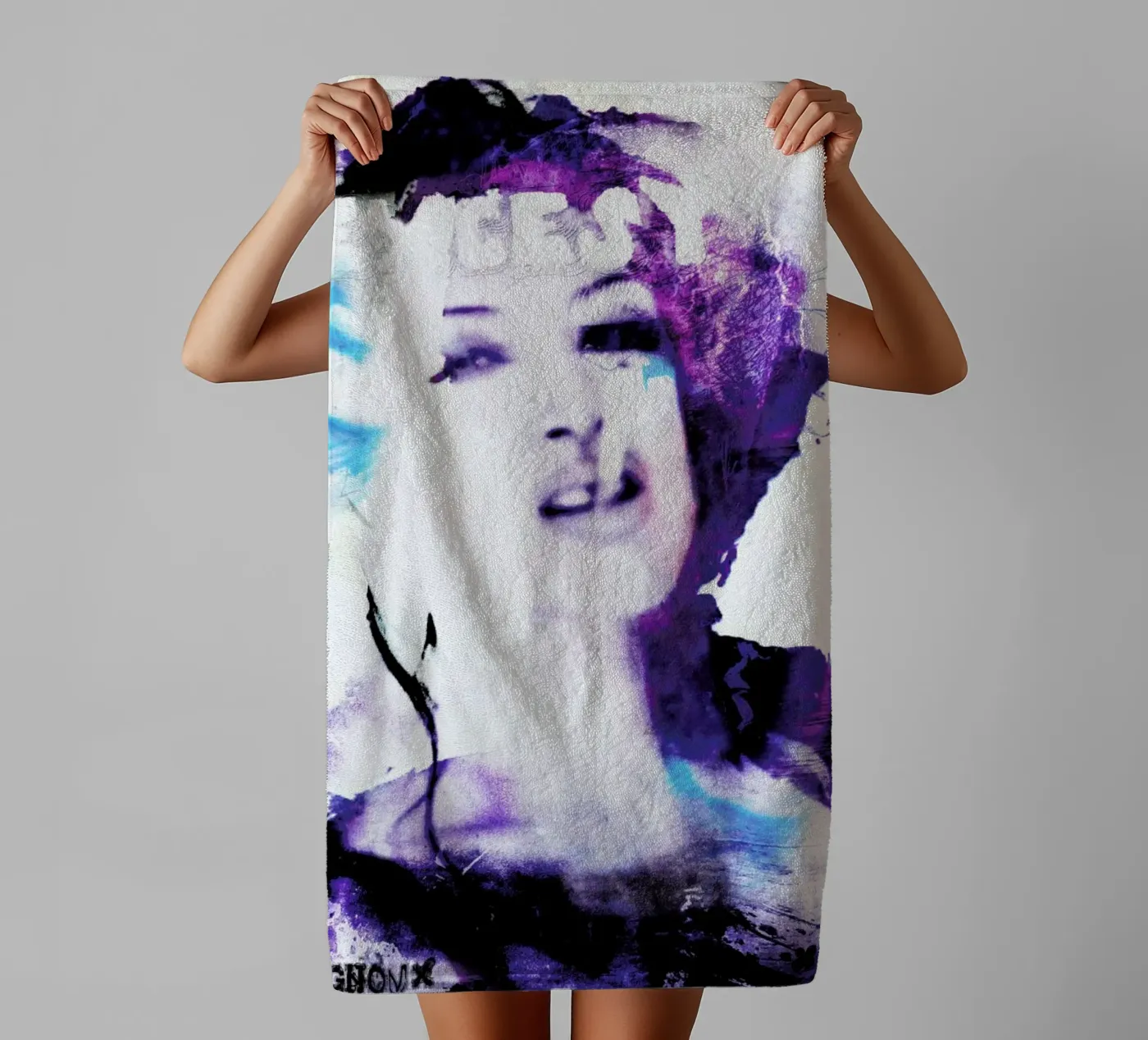 Exces towel by Sandrine Pagnoux