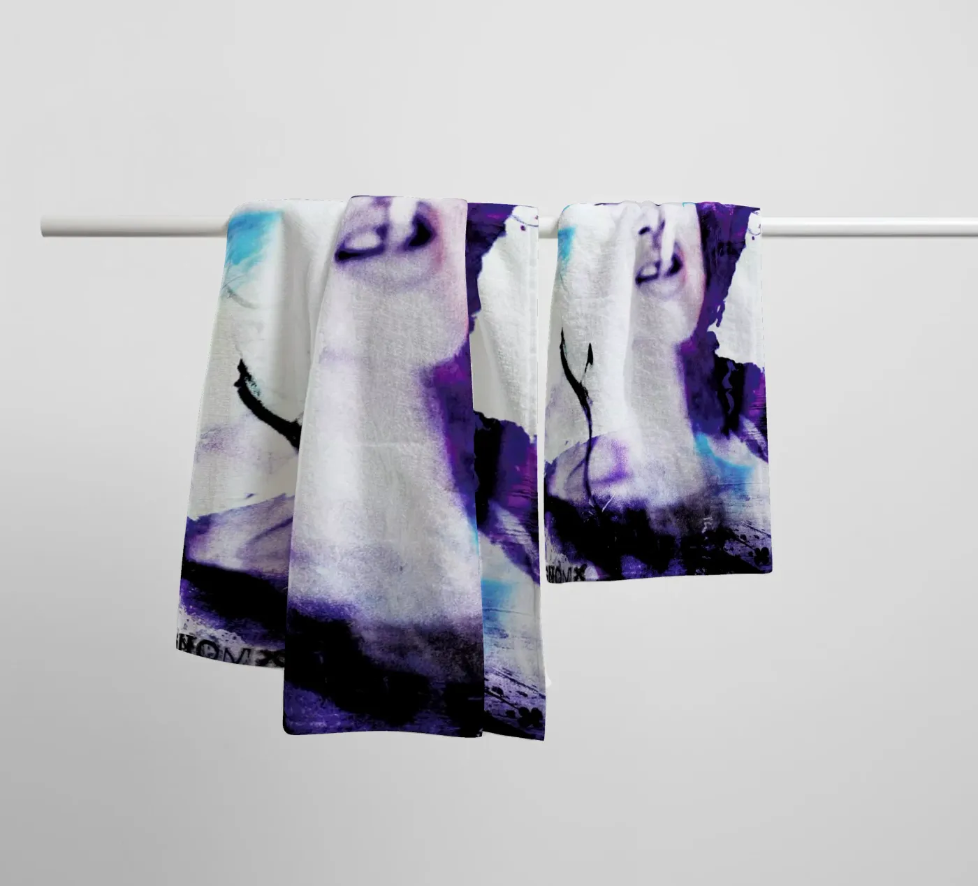 Exces towel by Sandrine Pagnoux
