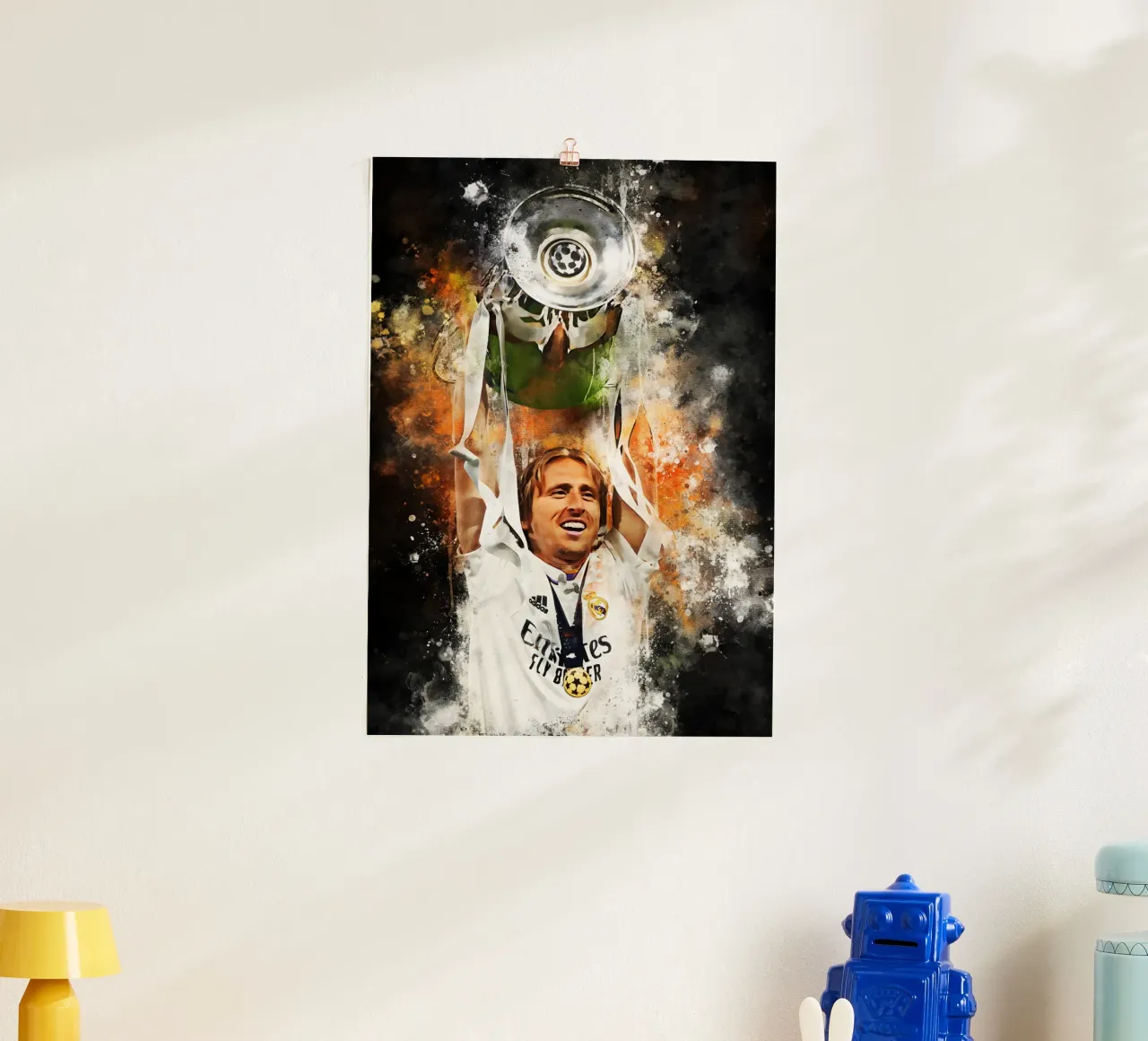 Luka Modric poster con telaio in plastica da MasterInkArt