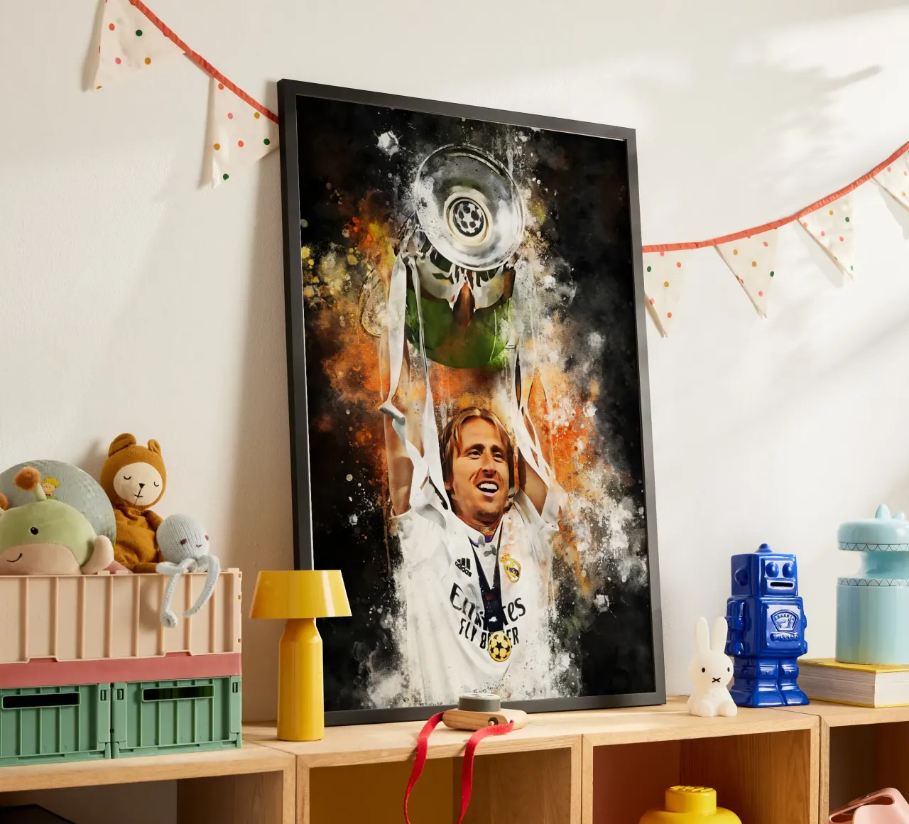 Luka Modric poster con telaio in plastica da MasterInkArt