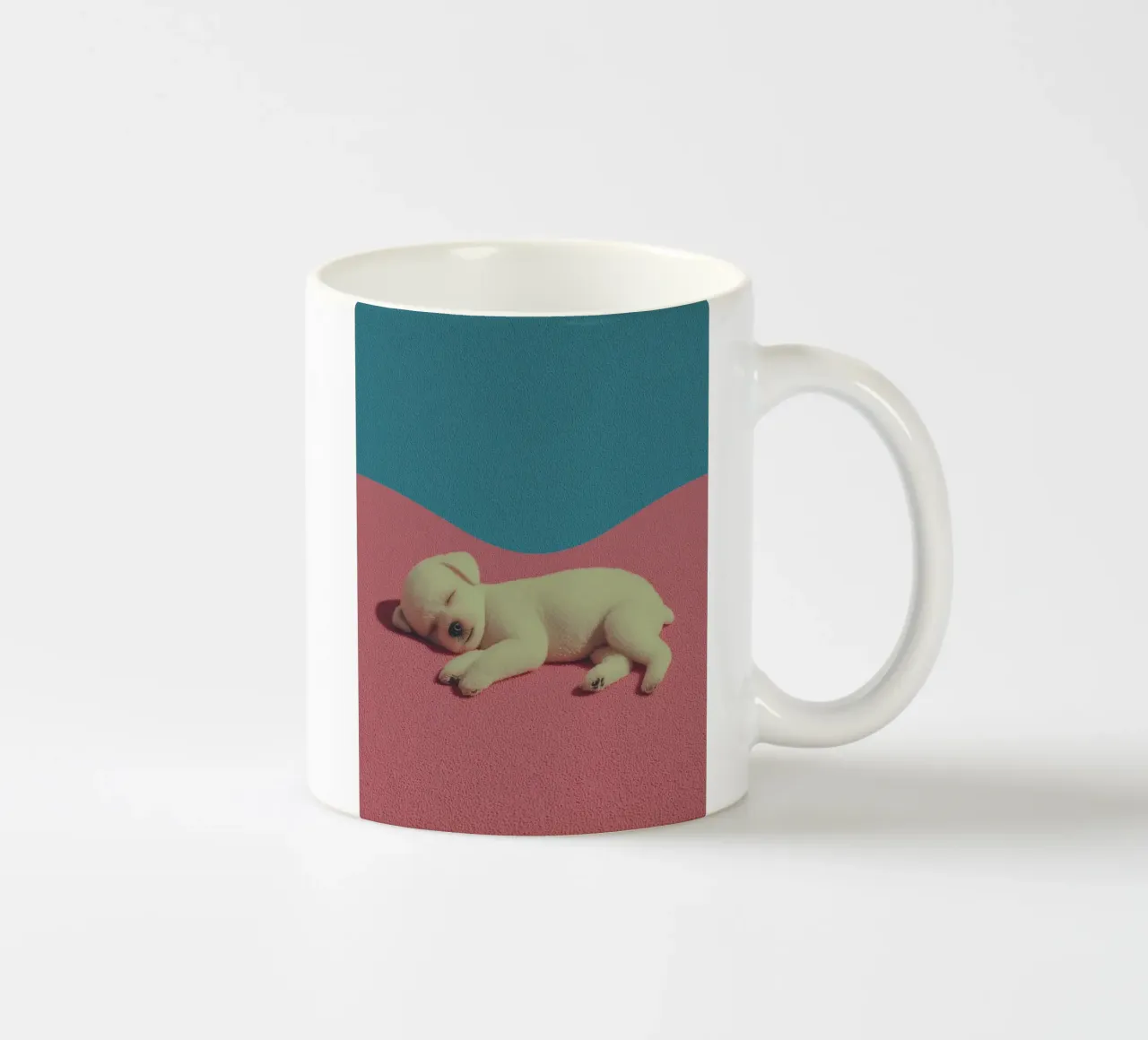 Cucciolo di cane in modalità coccole tazza in ceramica da Carinaprint