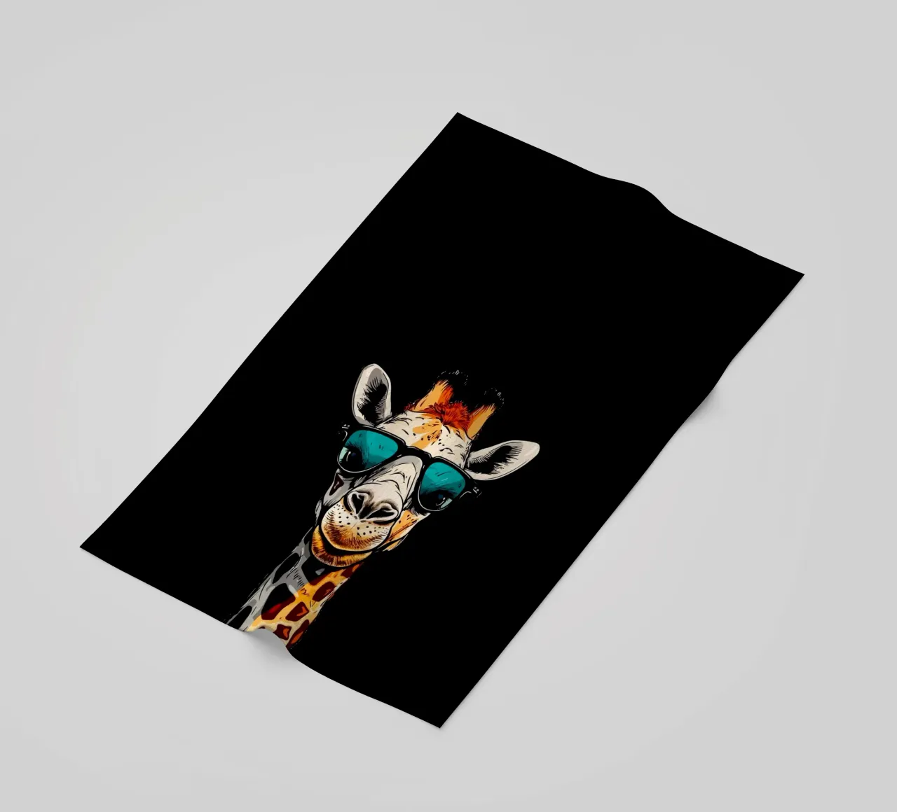 spectacled giraffe telo mare da Dumery Art