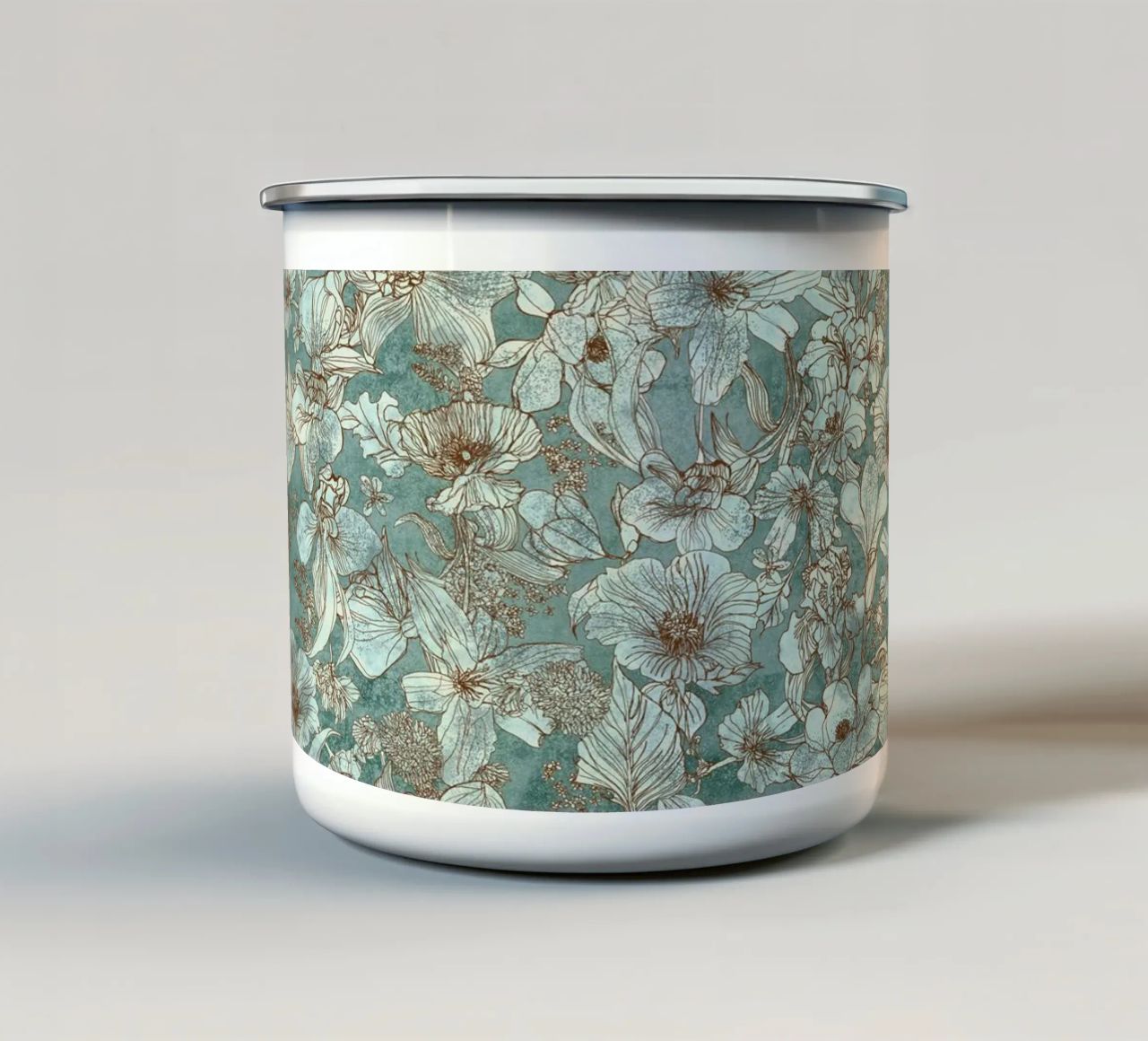 verde orchidea tazza in smalto da Giulio Iurissevich